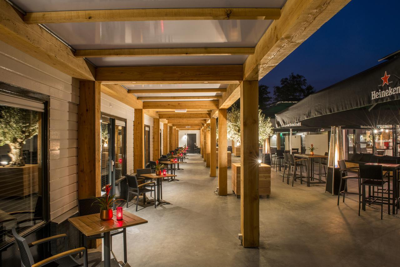 Hotel-Restaurant Unicum Elzenhagen Poeldijk エクステリア 写真
